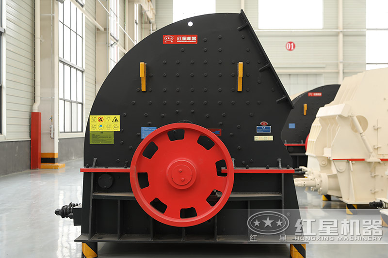1212破碎機(jī)（PC錘式破碎機(jī)）車間實拍