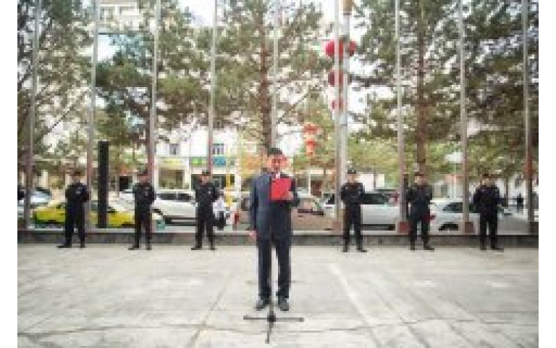 慶賀祖國(guó)70華誕，野馬集團(tuán)舉行升旗儀式！