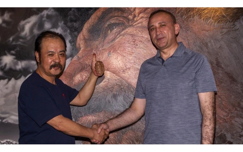 塔吉克斯坦第一副總理霍利克佐達(dá)參訪野馬集團